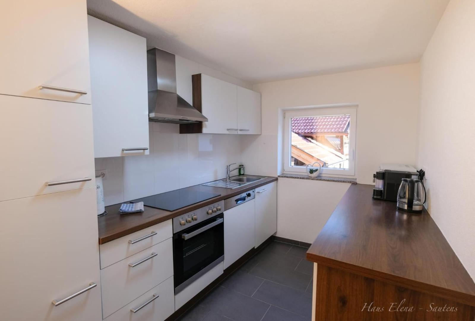 Haus Elena Apartment Заутенс Екстериор снимка